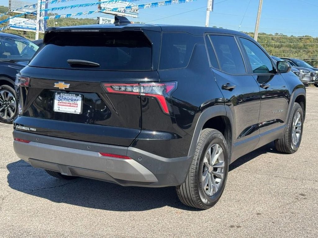 Used 2025 Chevrolet Equinox LT AWD/4WD image 21