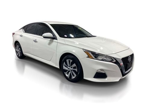 Used 2020 Nissan Altima 2.5 S FWD image 5