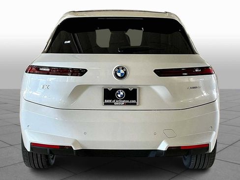 Used 2026 BMW iX xDrive45 image 4