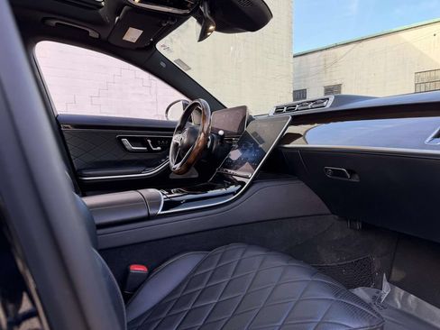Used 2022 Mercedes-Benz S 500 4MATIC image 14