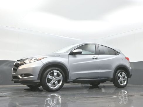 Certified 2017 Honda HR-V EX image 11