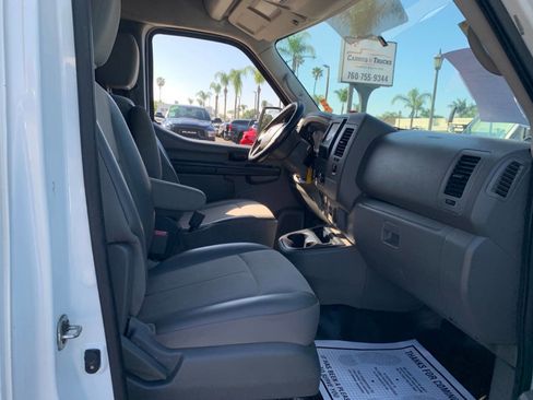 Used 2020 Nissan NV 2500 S image 10