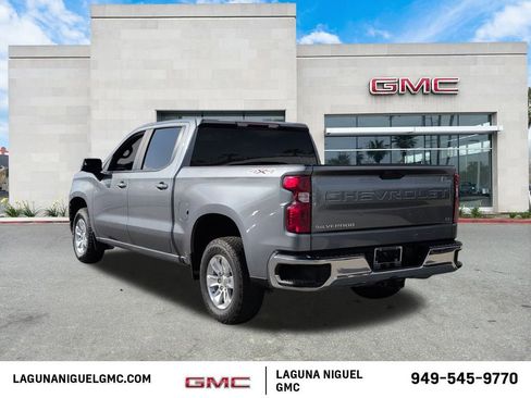 Used 2021 Chevrolet Silverado 1500 LT w/ Bed Protection Package AWD/4WD image 5