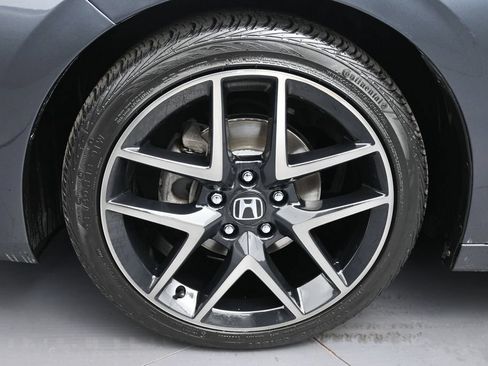 Certified 2023 Honda Civic Sport Touring image 14