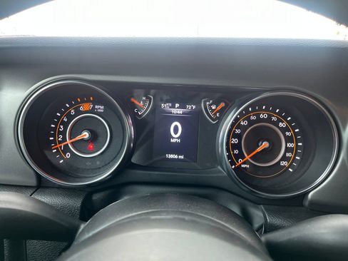 Used 2023 Jeep Wrangler Sport AWD/4WD image 16