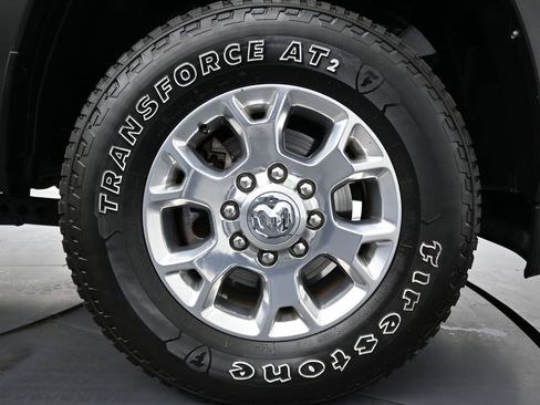 Used 2024 RAM 2500 Laramie image 11