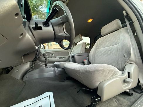 Used 2003 Toyota Tacoma PreRunner image 25