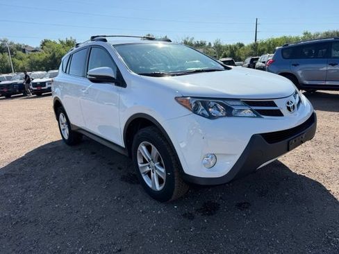 Used 2014 Toyota RAV4 XLE FWD image 8