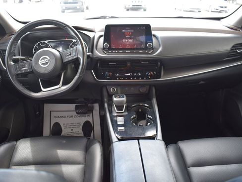 Used 2021 Nissan Rogue SV w/ Premium Package FWD image 32