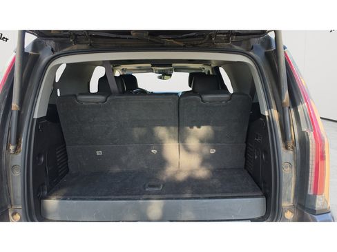 Used 2016 Cadillac Escalade Premium AWD/4WD image 25