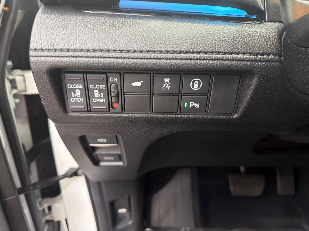 Used 2024 Honda Odyssey Elite image 34