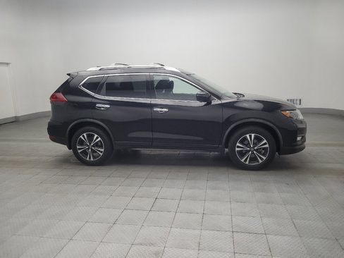 Used 2019 Nissan Rogue SV w/ Premium Package image 11
