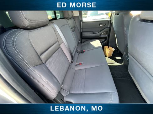 Used 2023 Nissan Frontier SV AWD/4WD image 24