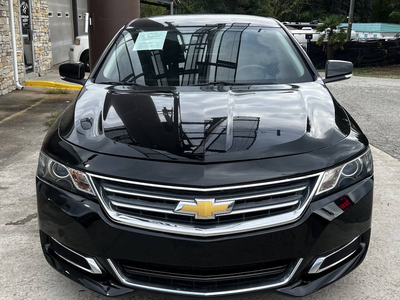 Used 2015 Chevrolet Impala LT FWD image 9
