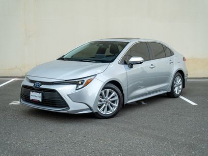 Used 2025 Toyota Corolla XLE