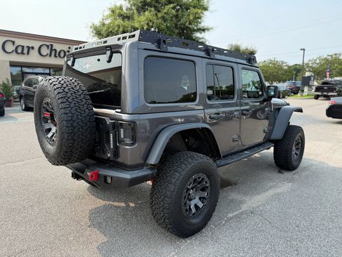 Used 2021 Jeep Wrangler Unlimited Rubicon AWD/4WD image 8