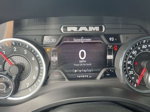 Used 2024 RAM 1500 Big Horn AWD/4WD image 19