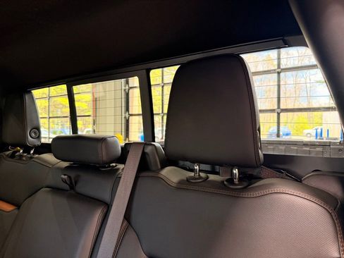 Used 2023 GMC Sierra 1500 AT4 w/ AT4 Preferred Package image 23