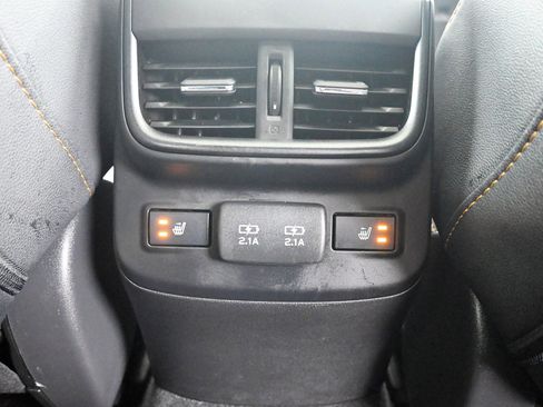 Used 2022 Subaru Outback Wilderness image 32