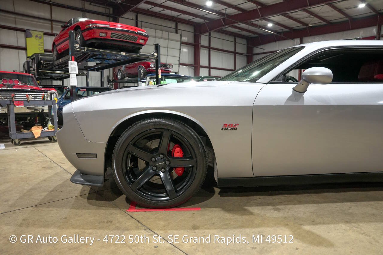Used 2013 Dodge Challenger SRT8 w/ Harman Kardon Audio Group RWD image 3