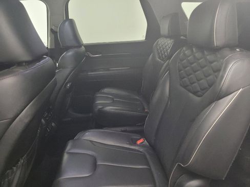 Used 2021 Hyundai Palisade Limited FWD image 18