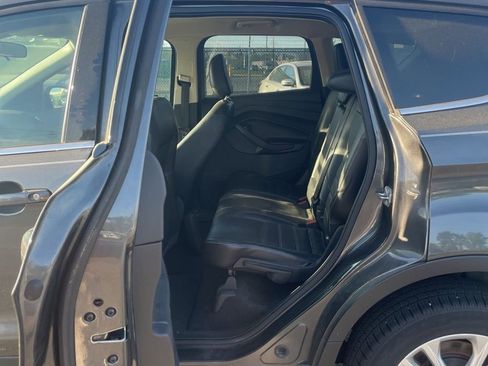 Used 2018 Ford Escape SEL FWD image 12