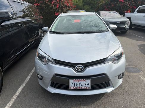 Used 2016 Toyota Corolla LE image 2