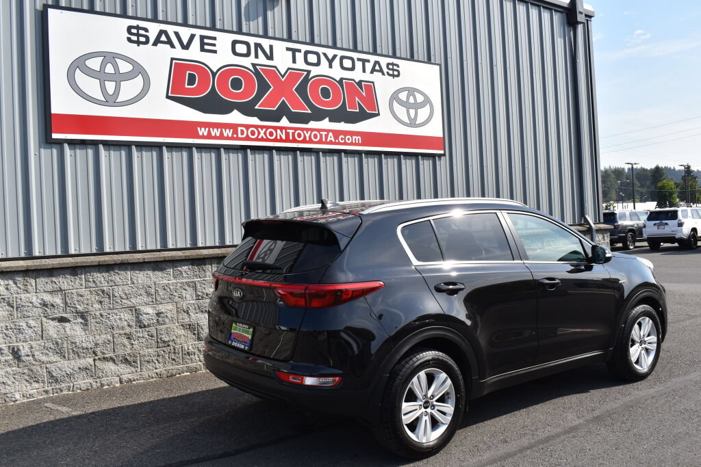 Used 2018 Kia Sportage LX w/ LX Technology Package AWD/4WD image 5