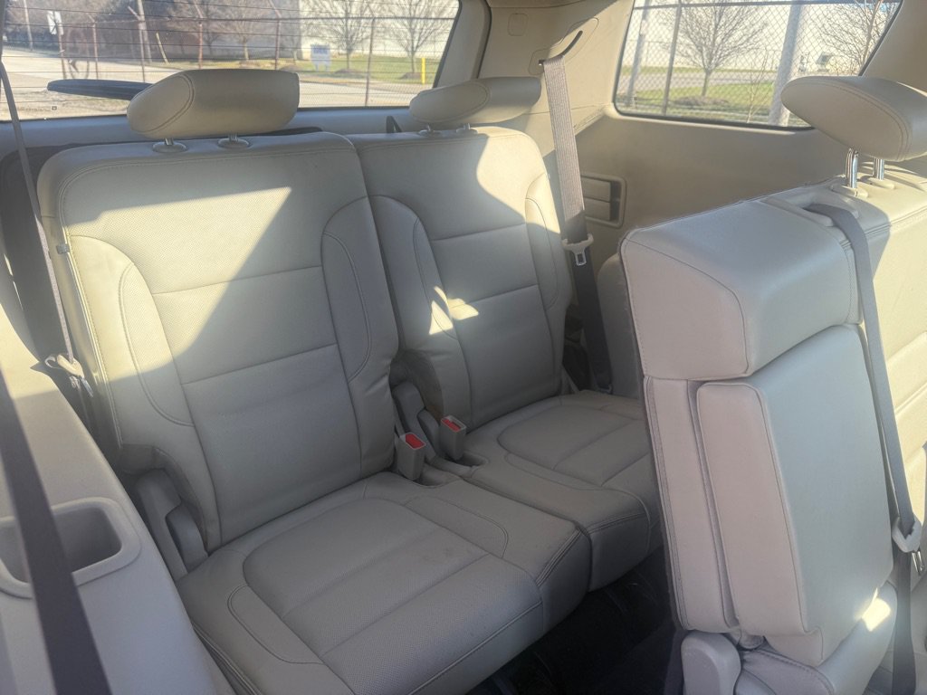 Used 2019 GMC Acadia Denali w/ LPO, Floor Liner Package AWD/4WD image 13