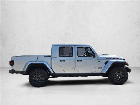 Used 2023 Jeep Gladiator Mojave w/ Trailer Tow Package AWD/4WD image 4