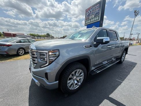 Used 2023 GMC Sierra 1500 Denali AWD/4WD image 8