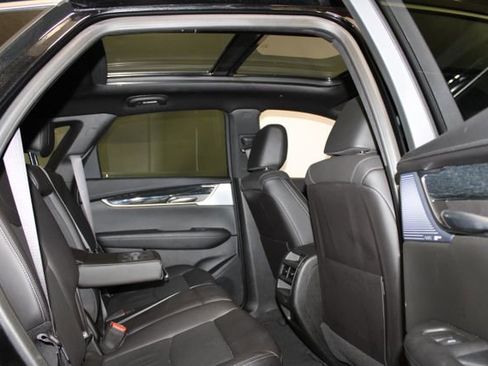 Certified 2024 Cadillac XT5 Premium Luxury FWD image 15