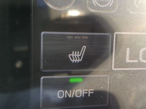 New 2025 Subaru Outback Premium image 25