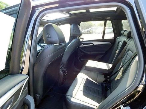 Used 2021 BMW X3 xDrive30i image 11