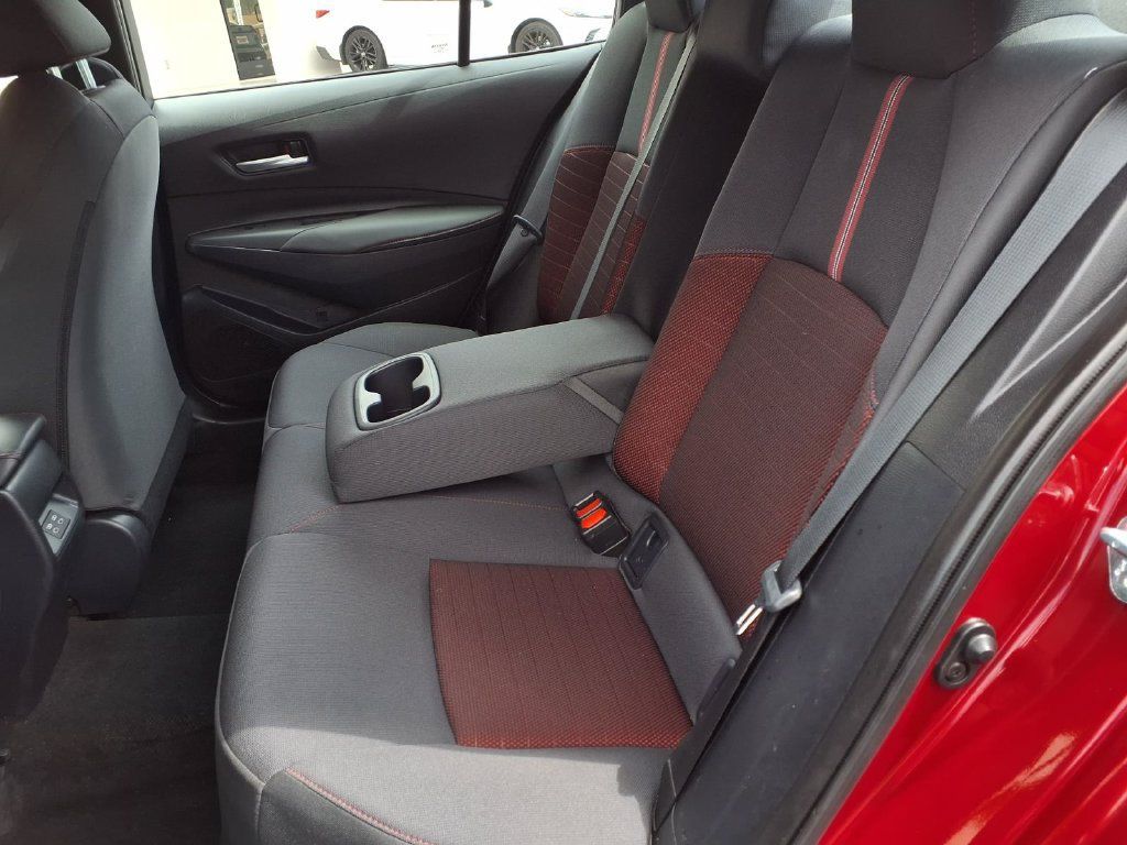 Certified 2024 Toyota Corolla SE w/ SE Premium Package FWD image 21