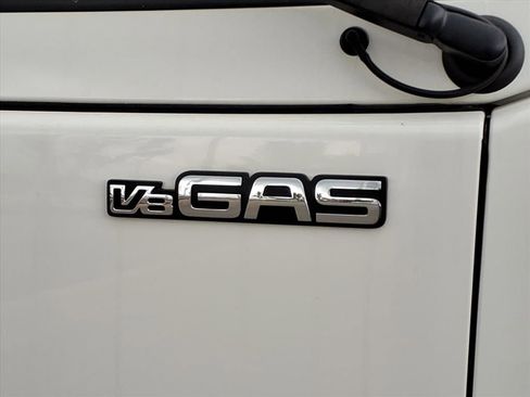 New 2025 Chevrolet Low Cab Forward LCF image 26