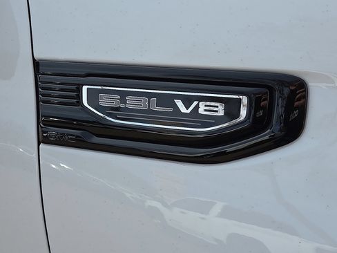 New 2026 GMC Sierra 1500 Pro w/ Graphite Edition AWD/4WD image 7