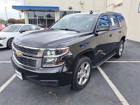 Used 2020 Chevrolet Tahoe LT image 3