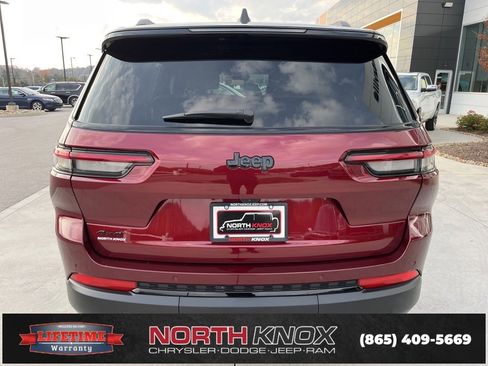 New 2025 Jeep Grand Cherokee L Limited image 21