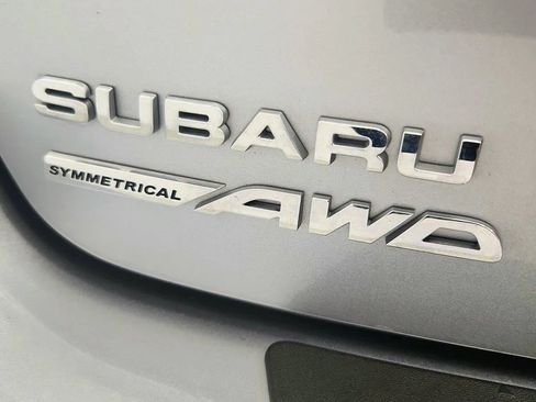 Used 2024 Subaru Crosstrek 2.5i Limited AWD/4WD image 34