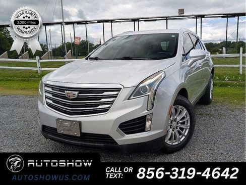 Used 2017 Cadillac XT5 FWD image 1