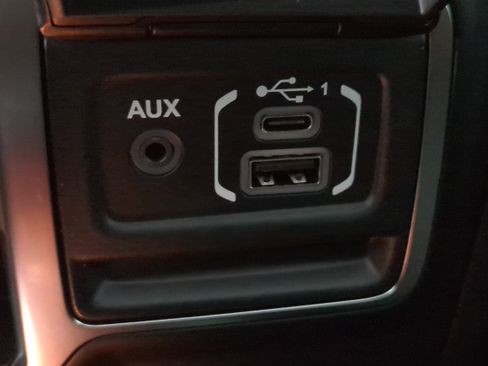 New 2026 Jeep Gladiator Rubicon w/ Safety Group image 25