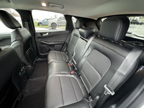 New 2026 Ford Escape SE FWD image 22