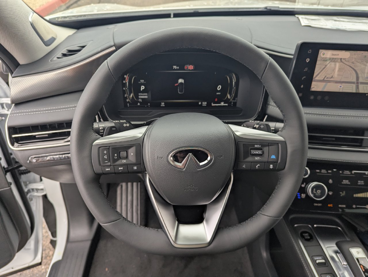New 2027 INFINITI QX60 Luxe FWD image 15