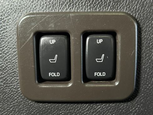 Used 2014 Ford Expedition EL Limited w/ Equipment Group 301A RWD image 16