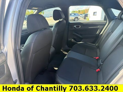 Used 2024 Honda Civic Sport image 27