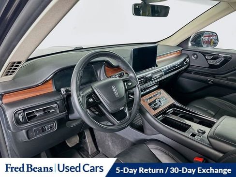 Used 2020 Lincoln Aviator Reserve w/ Equipment Group 201A image 12