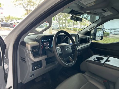 Used 2025 Ford F350 XL w/ XL Driver Assist Package AWD/4WD image 6