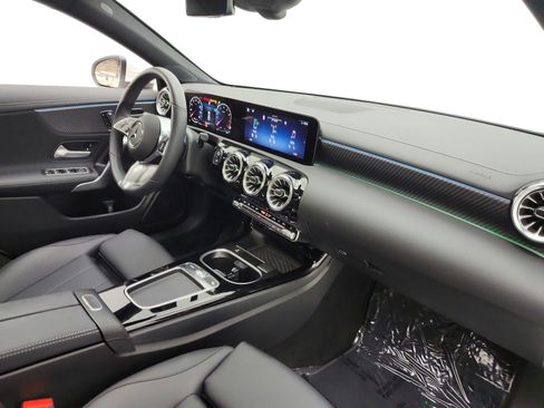 Used 2026 Mercedes-Benz CLA 250 image 19