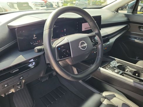 Used 2025 Nissan Murano SV FWD image 20